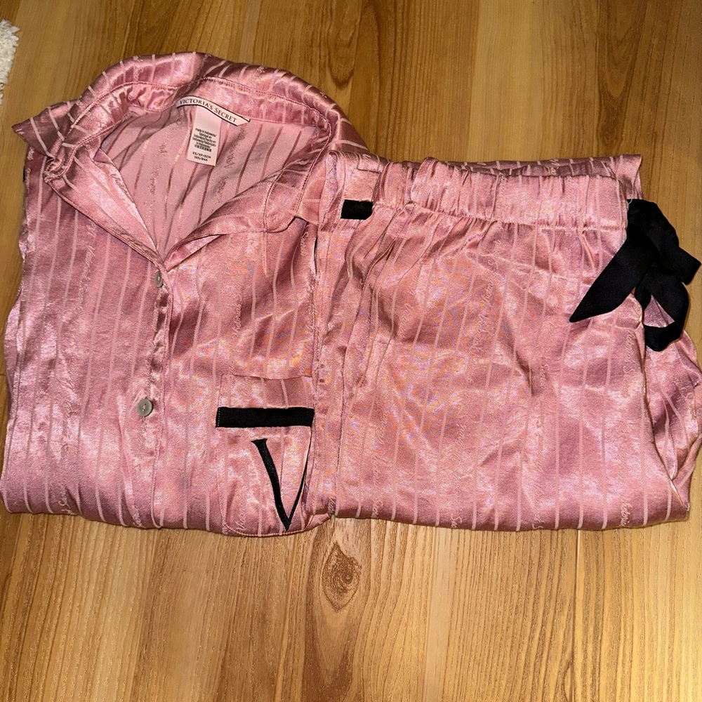 Victoria's Secret Satin Pajama Set
